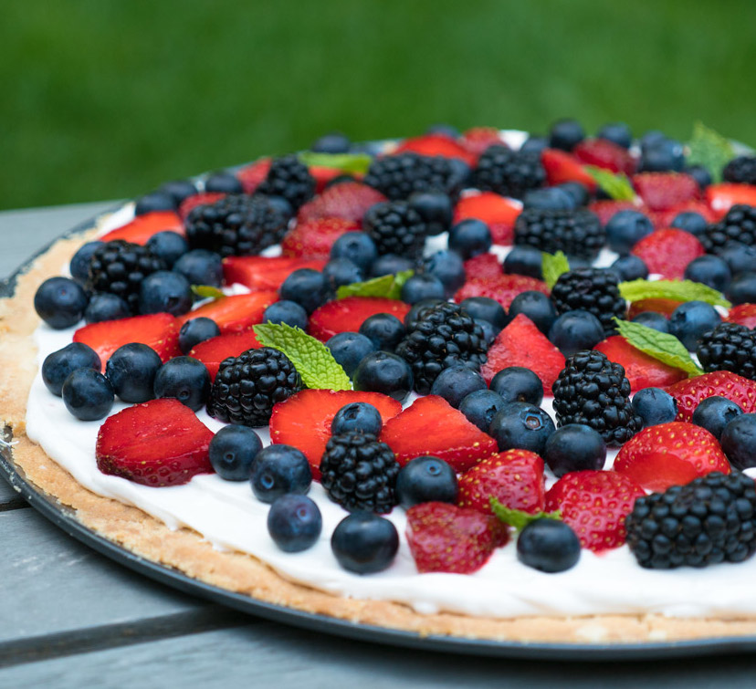 berry pizza pie