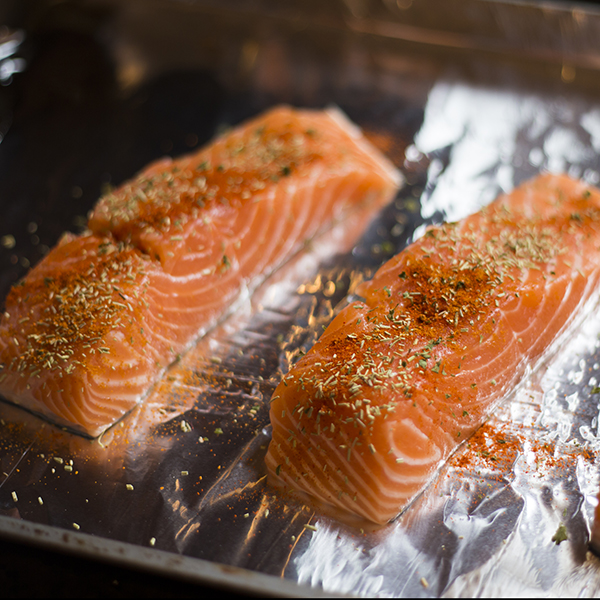 foil wrapped grilled salmon