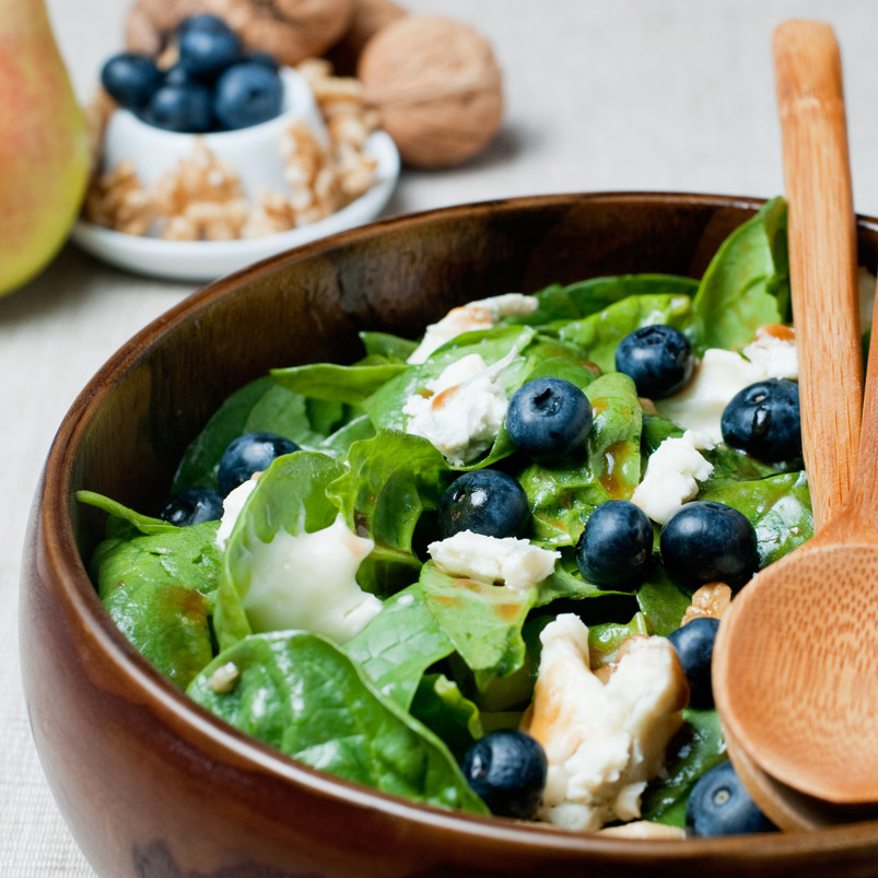 blueberry salad with spring greens